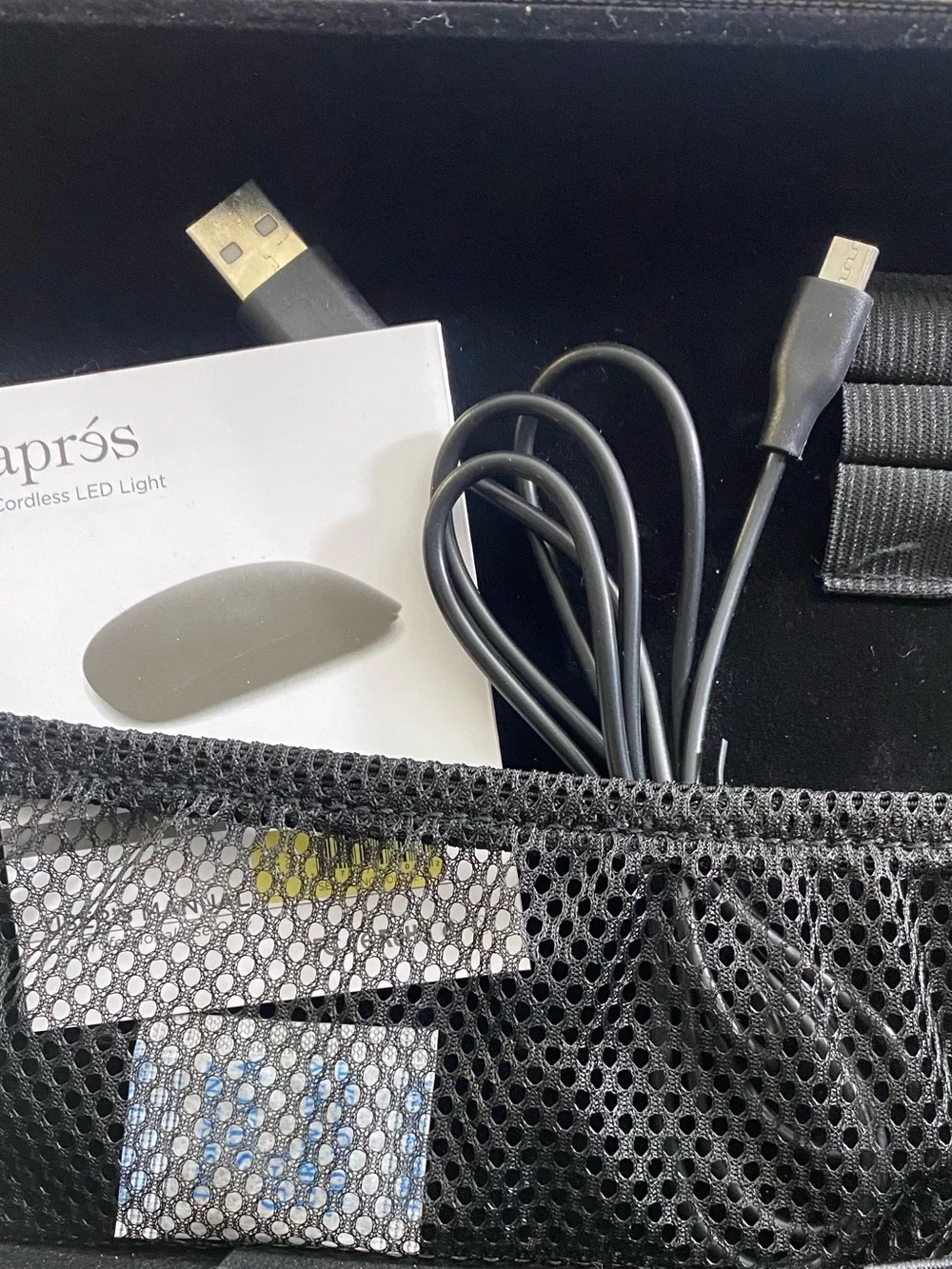 après Portable Gel Nail Kit in Black & Gold